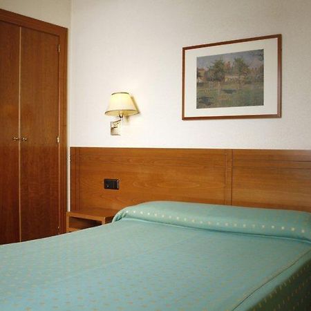 Hotel Yit Conquista De Toledo トレド エクステリア 写真