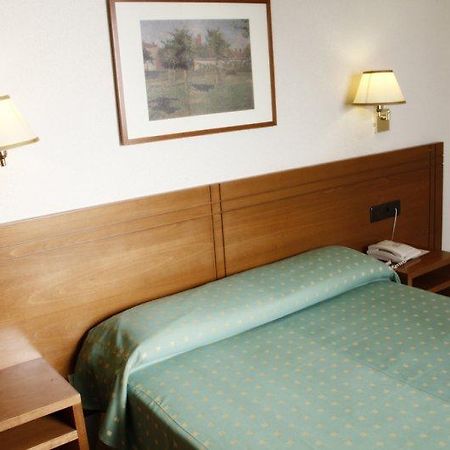 Hotel Yit Conquista De Toledo トレド エクステリア 写真