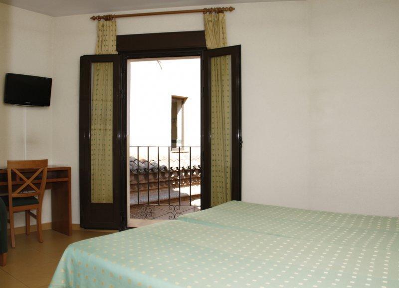Hotel Yit Conquista De Toledo トレド エクステリア 写真