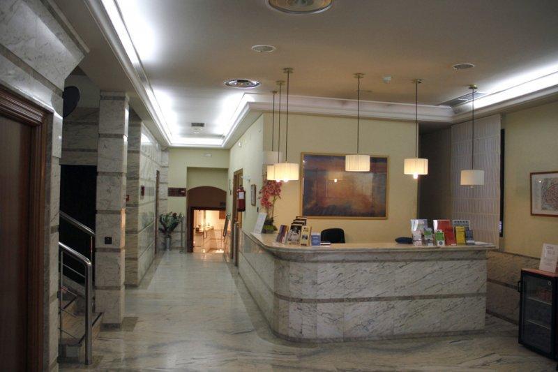 Hotel Yit Conquista De Toledo トレド エクステリア 写真
